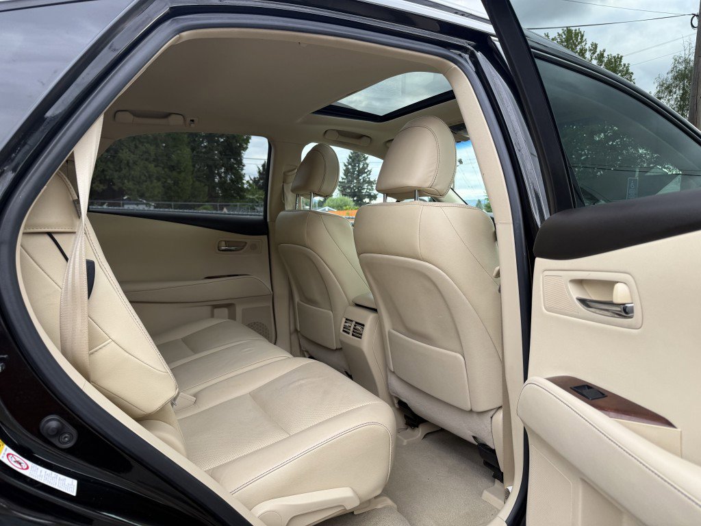 Used 2013 Lexus RX 350 AWD w/ Navigation Pkg image 19