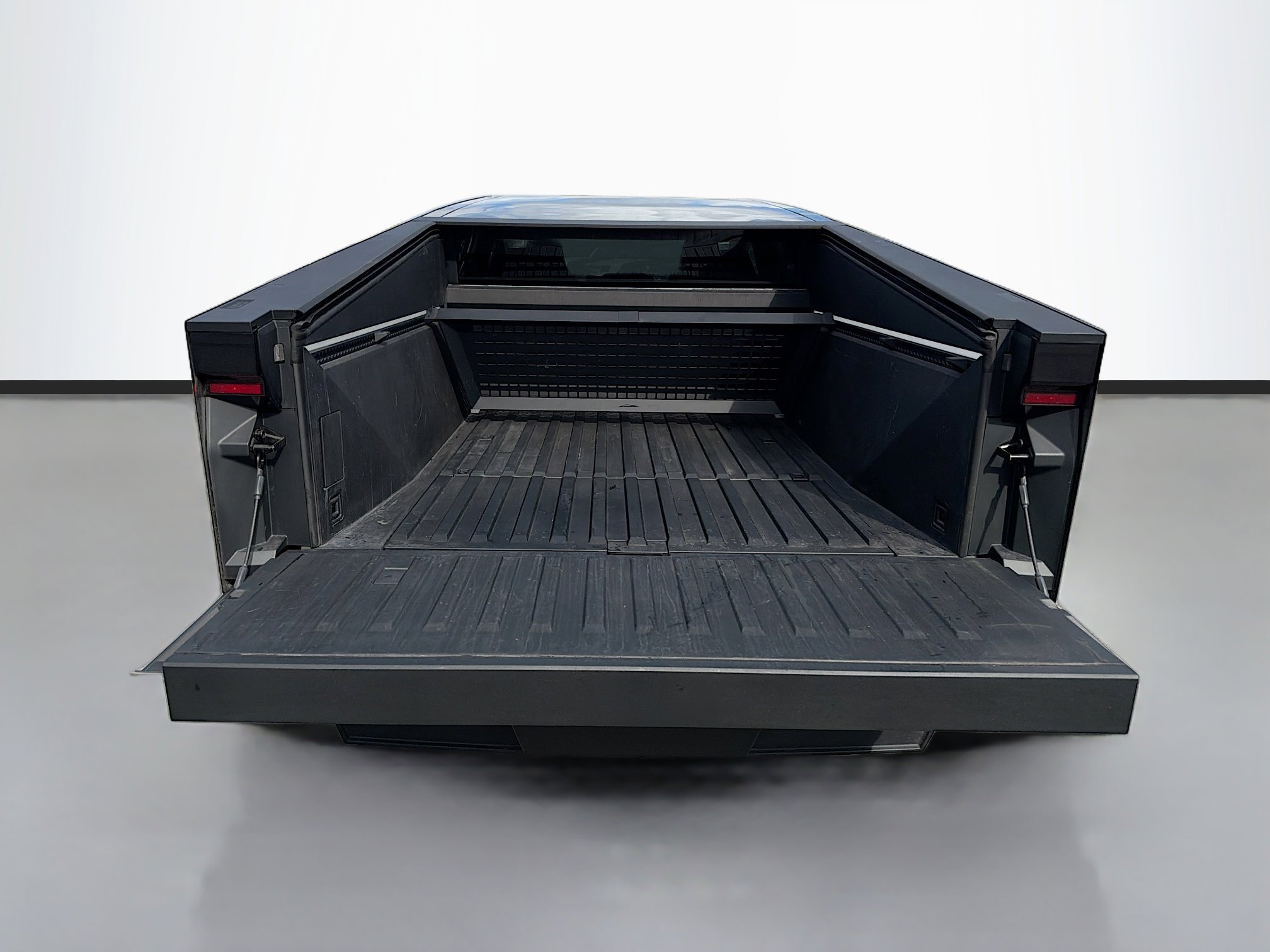 Used 2024 Tesla Cybertruck AWD Crew Cab image 43