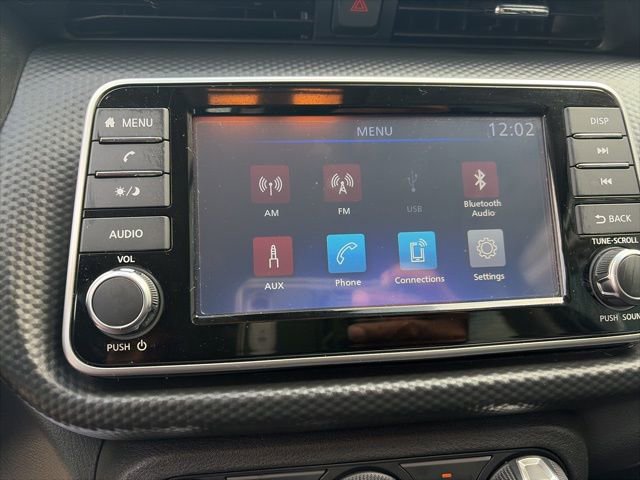 Certified 2025 Nissan Kicks Play S image 15