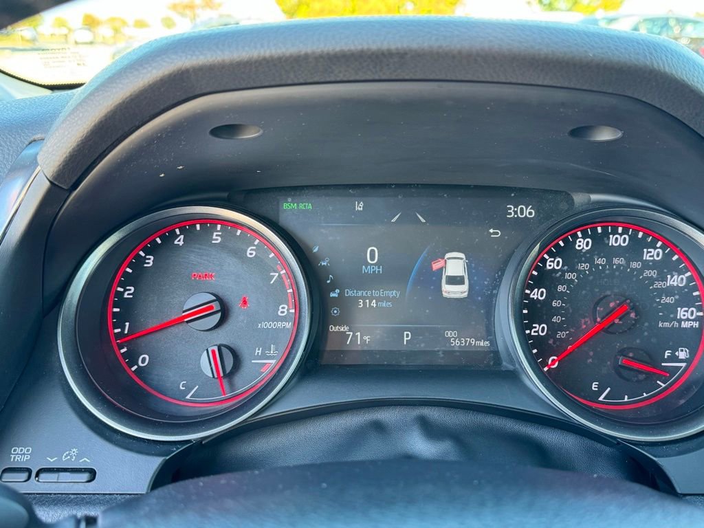 Used 2023 Toyota Camry XSE image 7