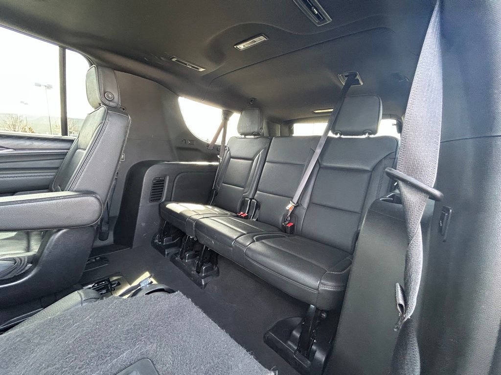 Used 2023 GMC Yukon XL Denali AWD/4WD image 29