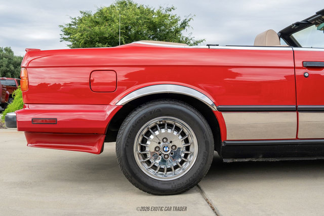 Used 1988 BMW 325i Convertible RWD image 10