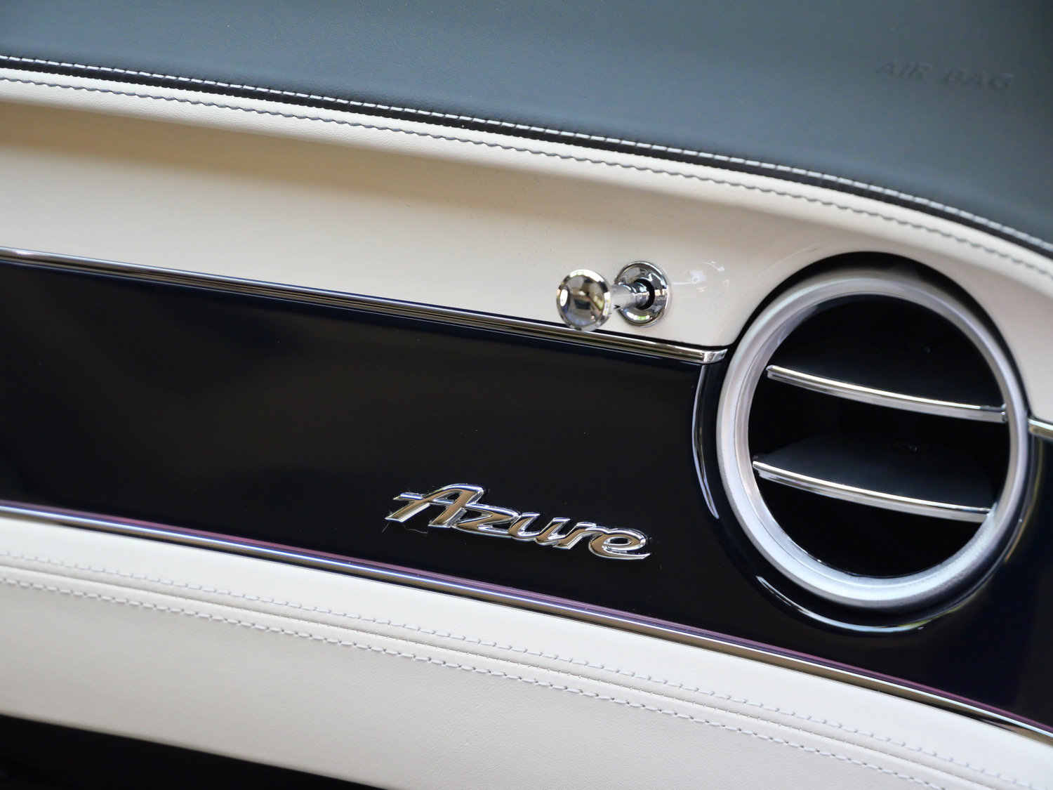 New 2026 Bentley Continental GT Azure AWD/4WD image 21