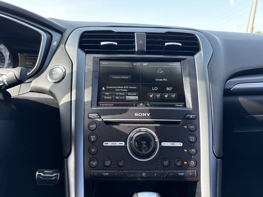 Used 2016 Ford Fusion Titanium FWD image 21