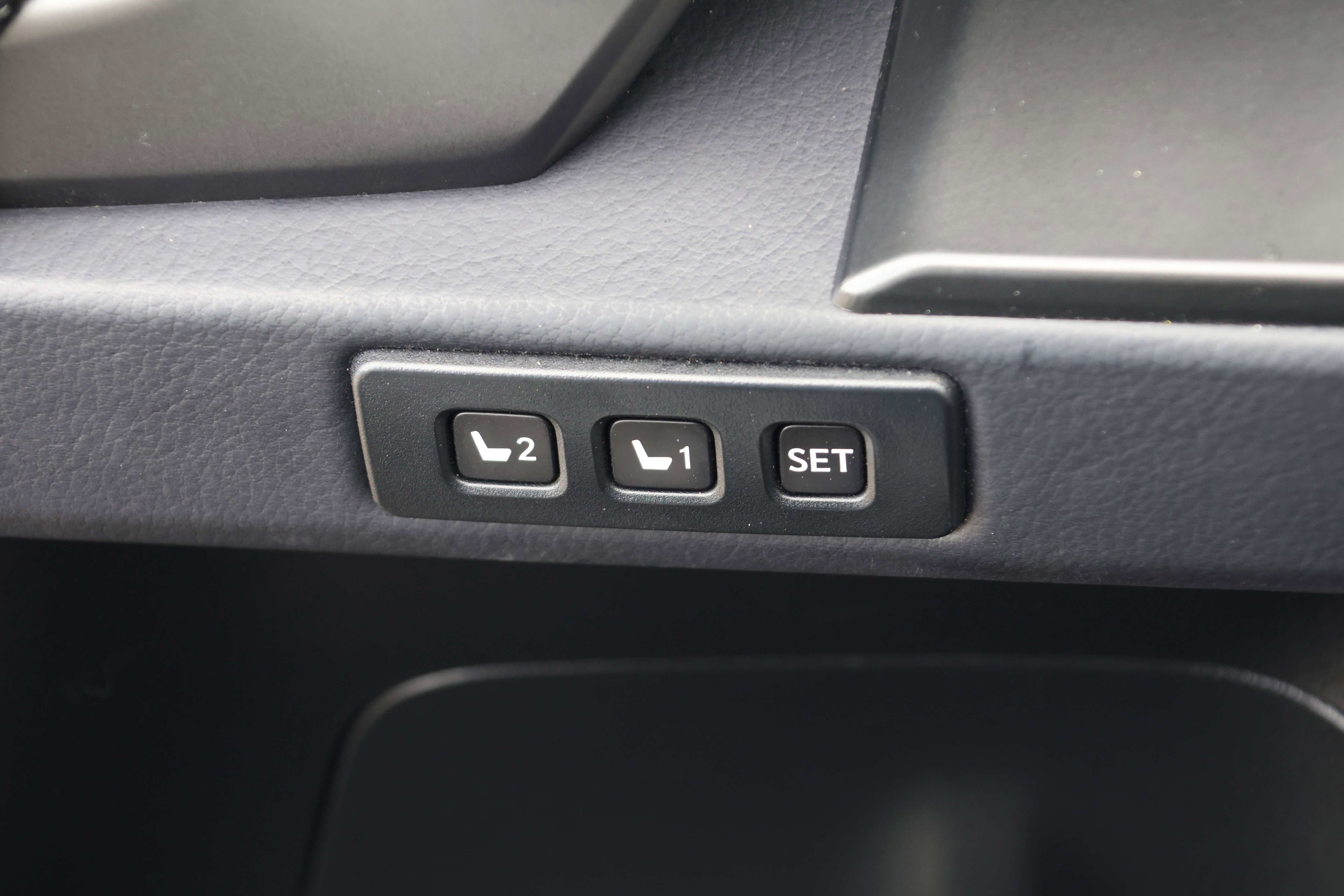 Certified 2023 Lexus GX 460 w/ Black Line Special Edition image 14