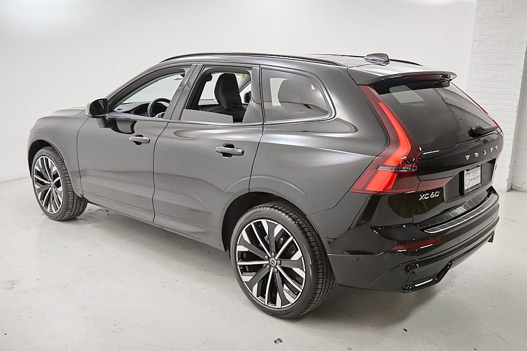 New 2026 Volvo XC60 B5 Ultra w/ Protection Package Premier image 7