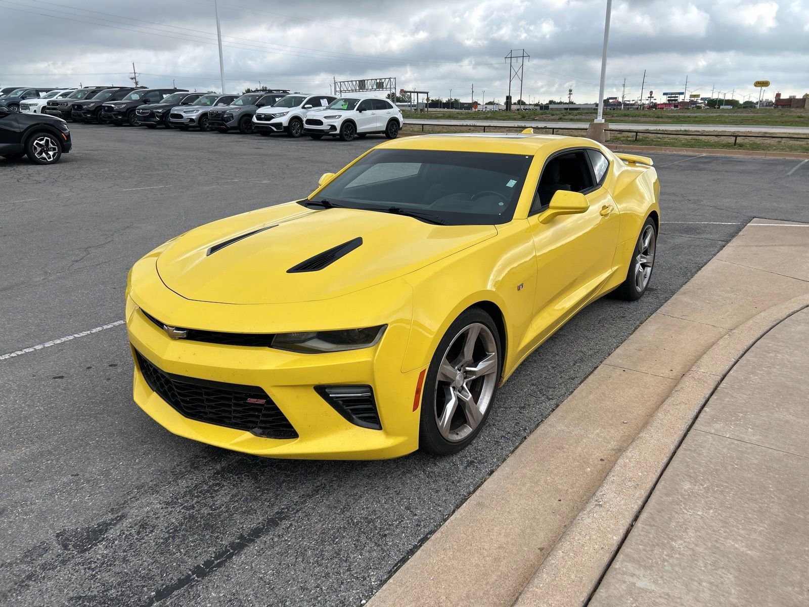Used 2017 Chevrolet Camaro SS image 1