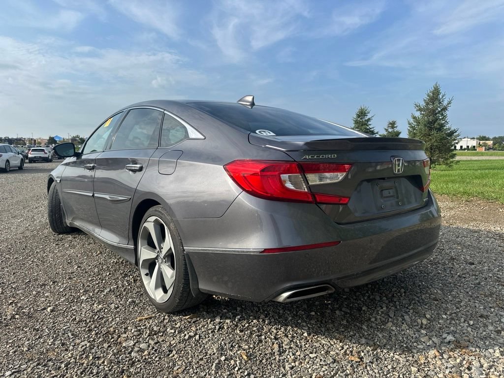 Used 2018 Honda Accord Touring image 9
