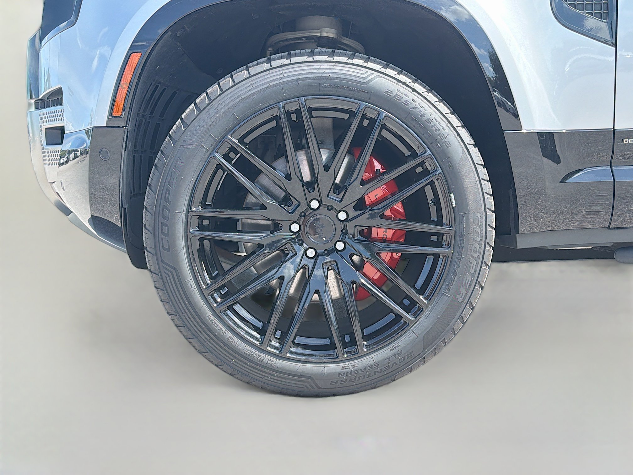 Used 2020 Land Rover Defender 110 X AWD/4WD image 43