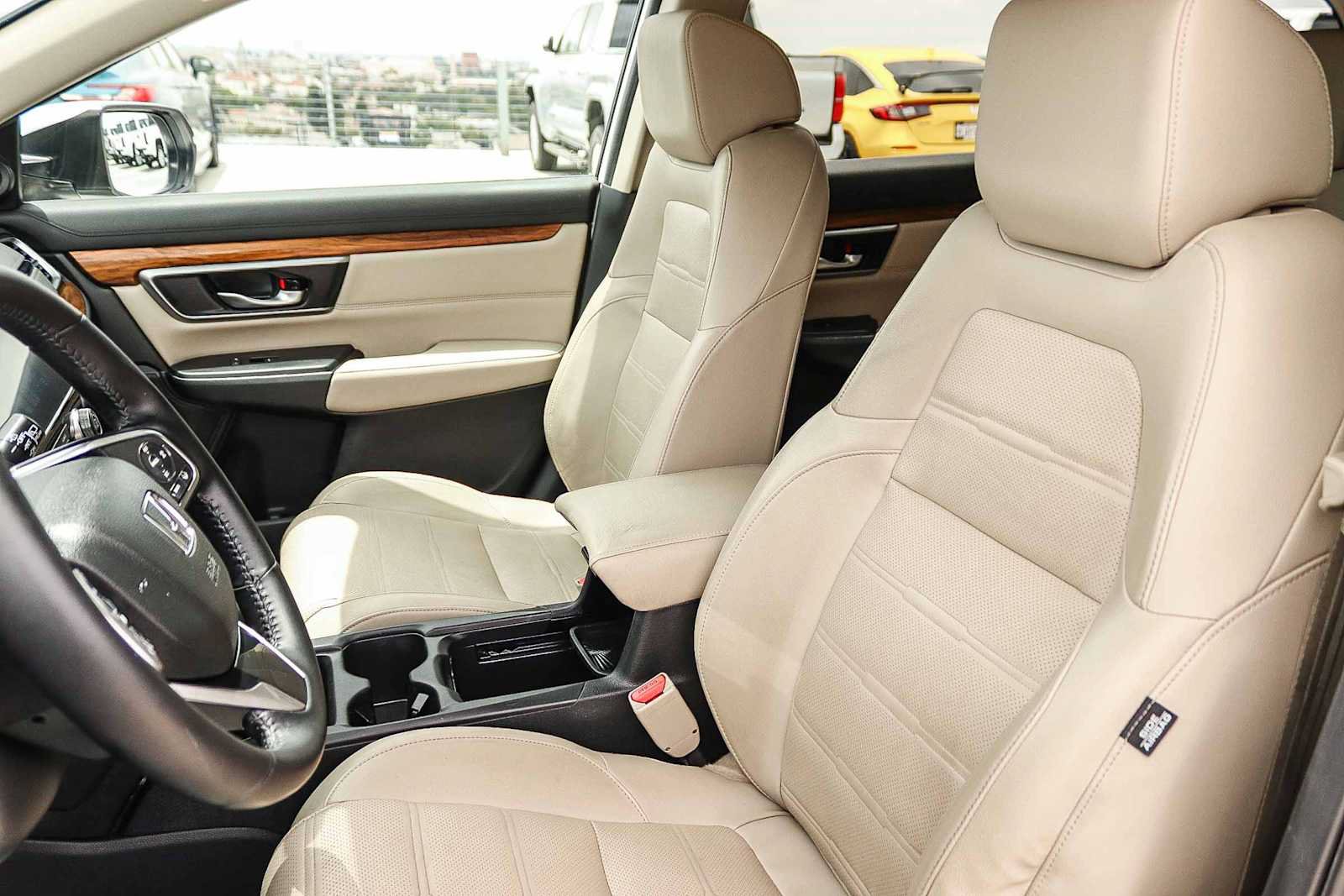 Used 2017 Honda CR-V Touring image 16