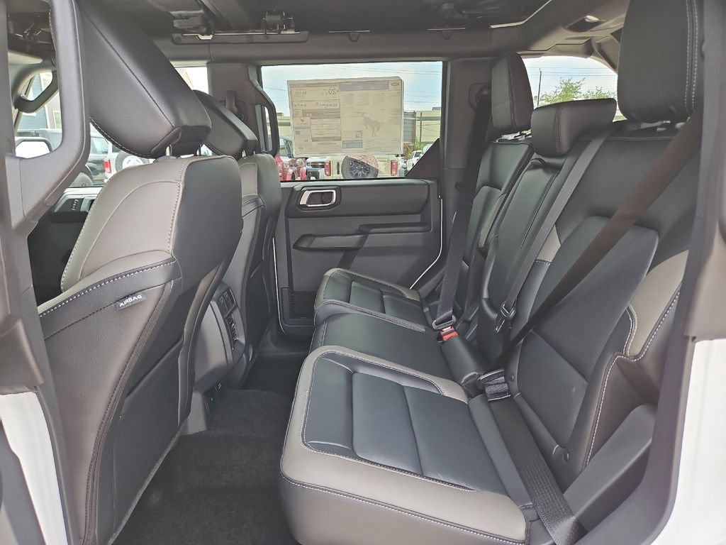 New 2026 Ford Bronco Outer Banks AWD/4WD image 11