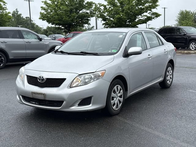 Used 2010 Toyota Corolla LE FWD image 5