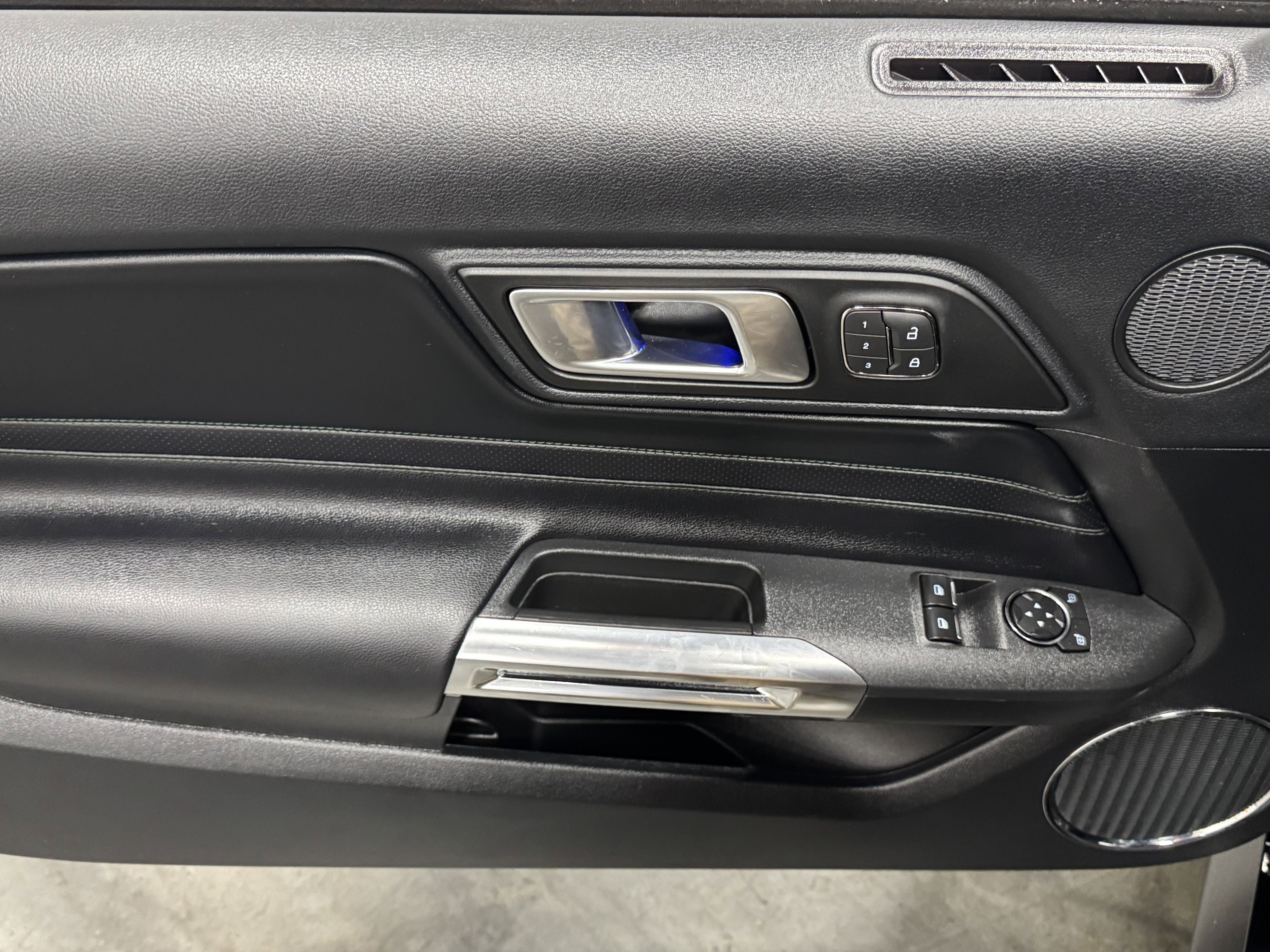 Used 2019 Ford Mustang Bullitt w/ Bullitt Electronics Package image 17