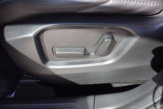Used 2018 MAZDA CX-5 Touring FWD image 11