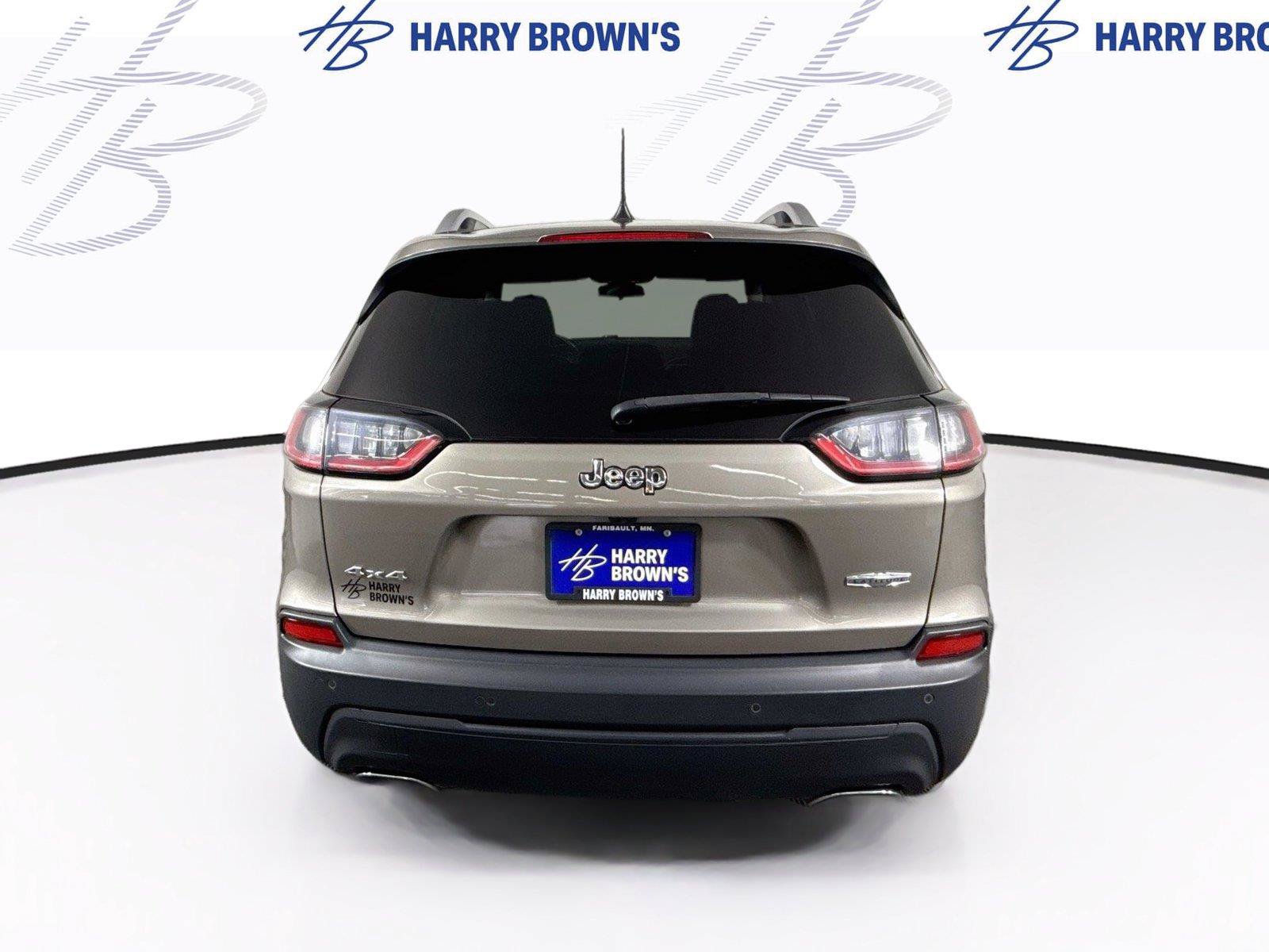 Used 2019 Jeep Cherokee Latitude Plus w/ Cold Weather Group AWD/4WD image 28