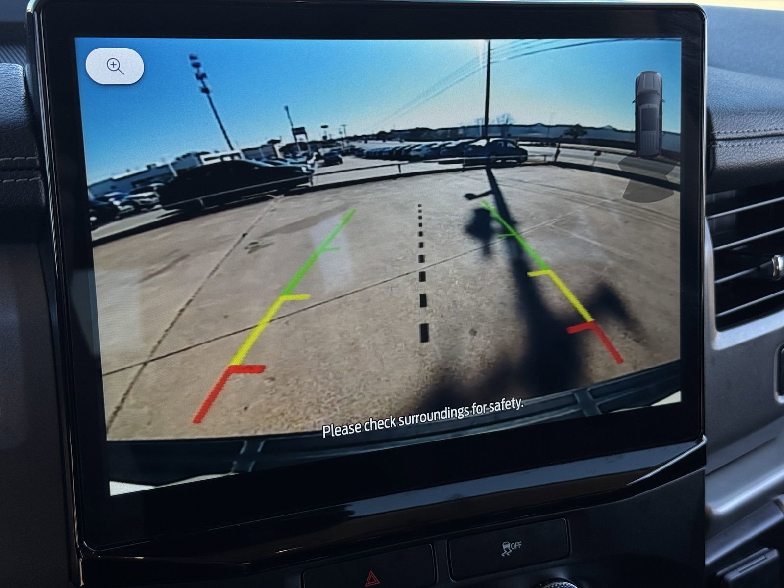 Used 2022 Ford Expedition XLT image 19