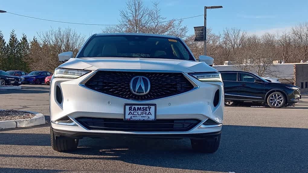 Used 2023 Acura MDX SH-AWD w/ Technology Package image 9