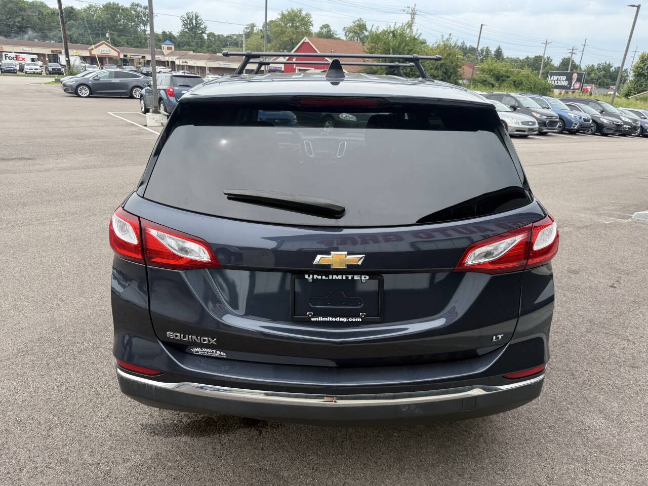 Used 2018 Chevrolet Equinox LT FWD image 9
