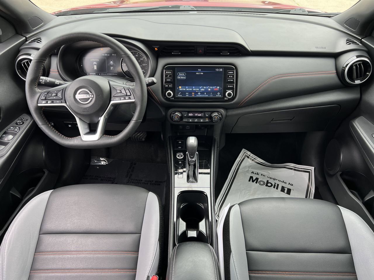 Used 2023 Nissan Kicks SR w/ SR Premium Package image 8