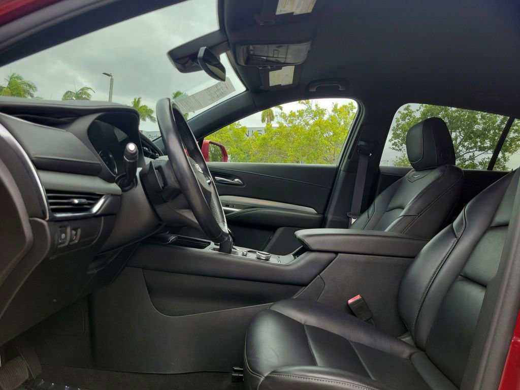 Used 2020 Cadillac XT4 Premium Luxury w/ Driver Awareness Package FWD image 23