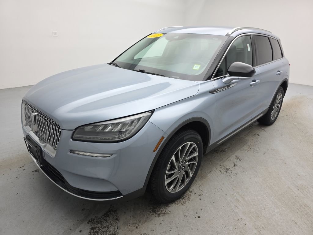 Used 2022 Lincoln Corsair AWD w/ Equipment Group 101A image 5