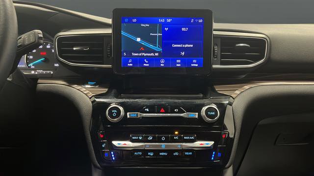 Used 2023 Ford Explorer Limited w/ Hybrid Equipment Group 310A AWD/4WD image 12