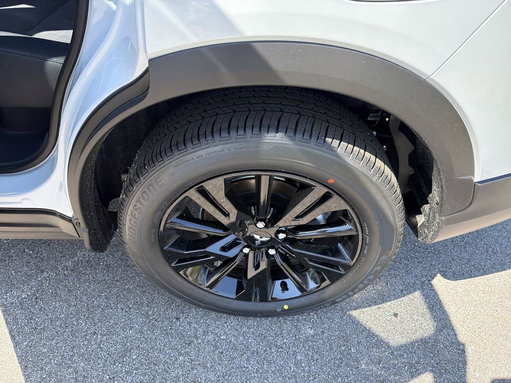 New 2026 Mitsubishi Eclipse Cross AWD image 12