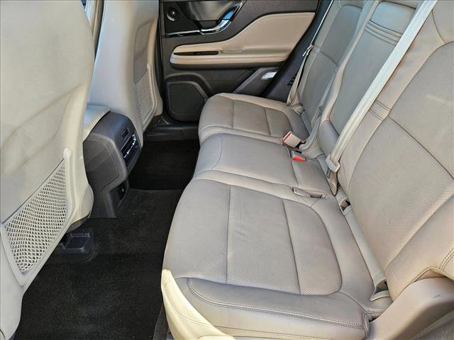 Used 2020 Lincoln Corsair Reserve w/ Elements Package image 18