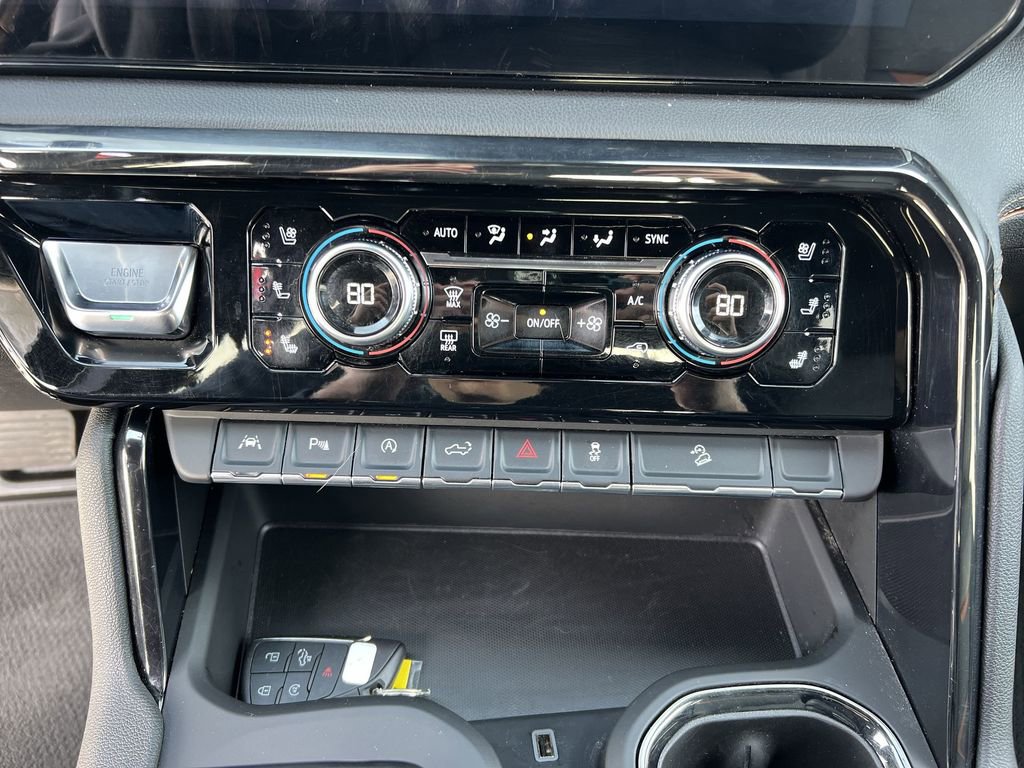 Certified 2024 GMC Sierra 1500 AT4 w/ AT4 Premium Package image 11