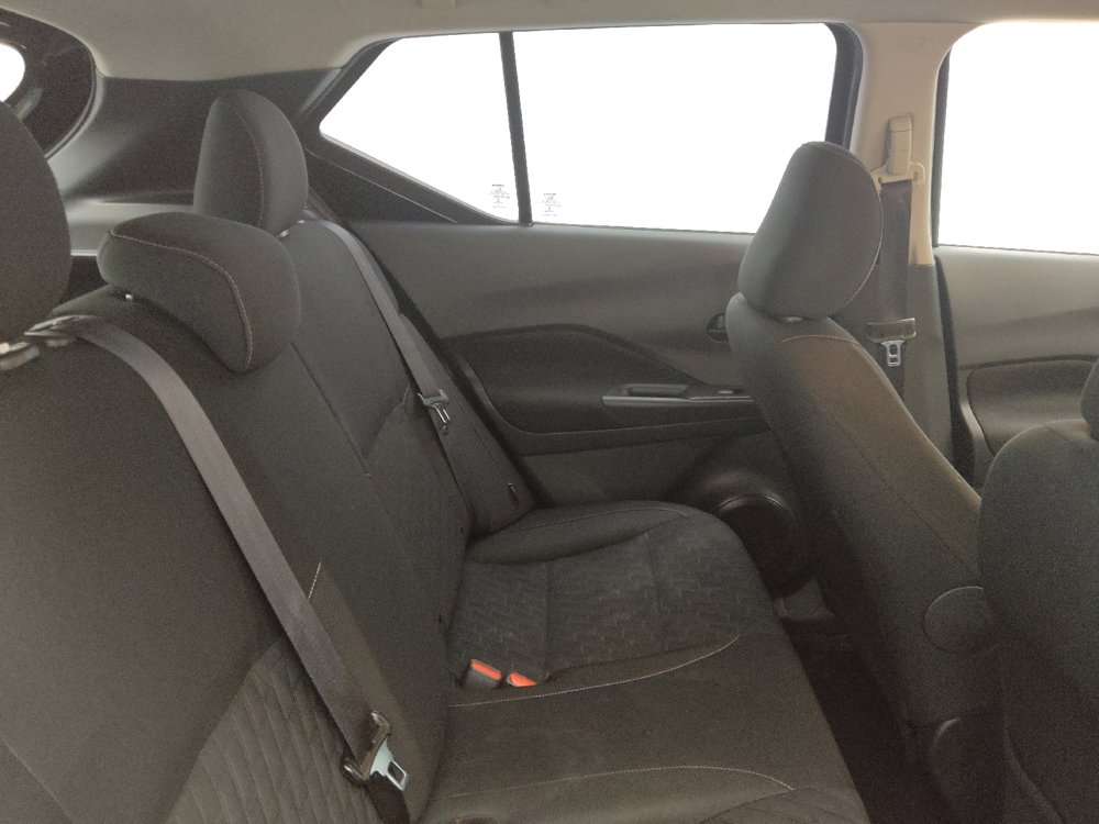 Used 2021 Nissan Kicks S FWD image 19