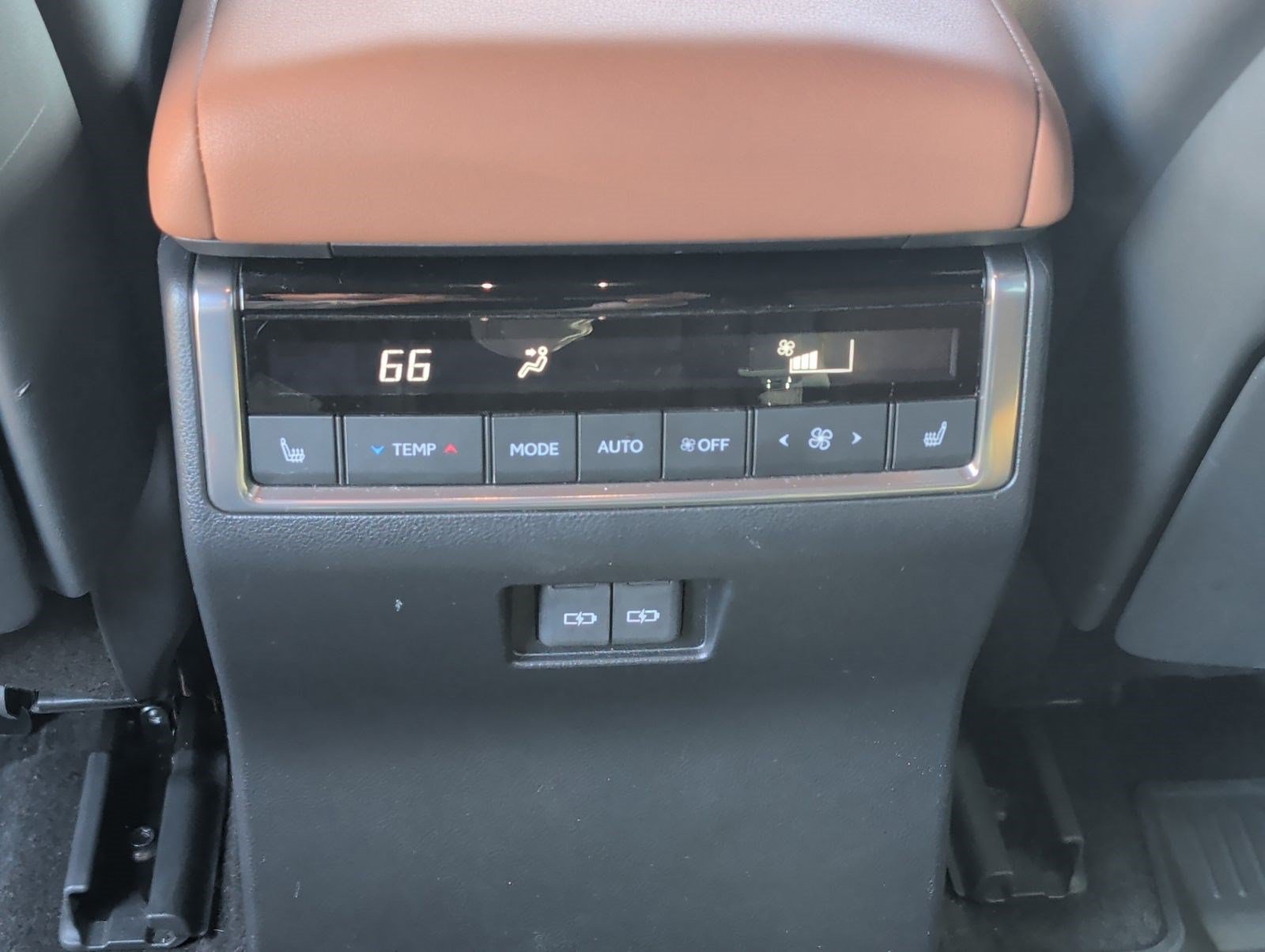 Certified 2024 Lexus GX 550 w/ Accessory Package (Z1) AWD/4WD image 26