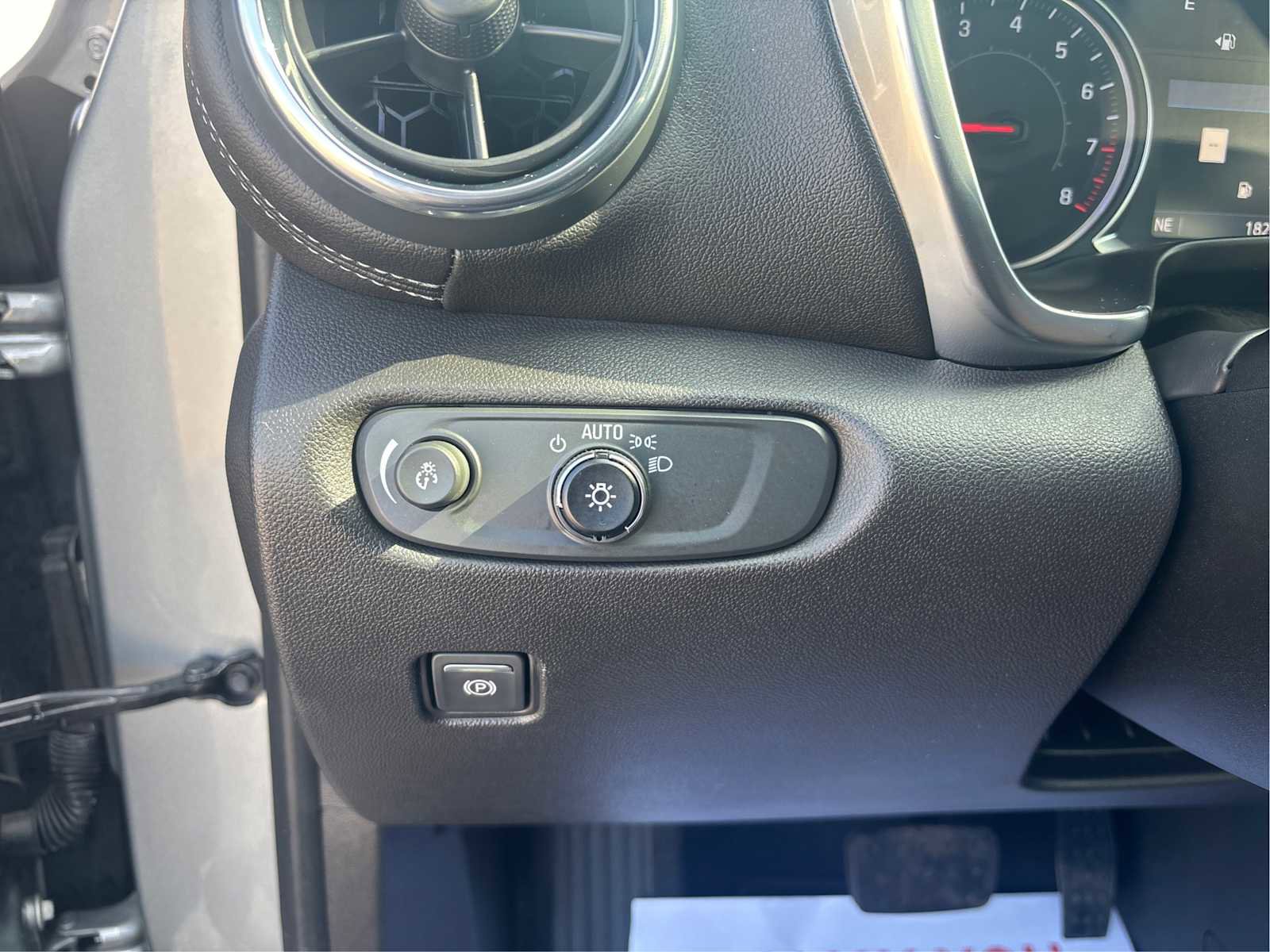 Certified 2023 Chevrolet Blazer LT w/ Sound & Technology Package image 22