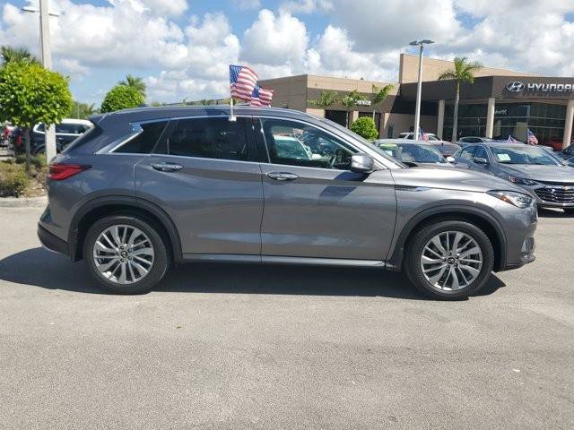 Used 2023 INFINITI QX50 Luxe image 4