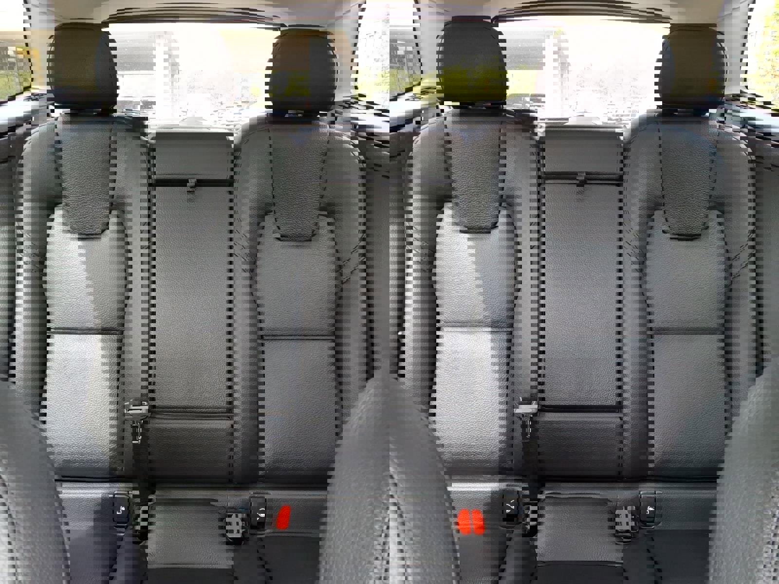 Certified 2023 Volvo XC60 B5 Plus w/ Climate Package AWD/4WD image 13