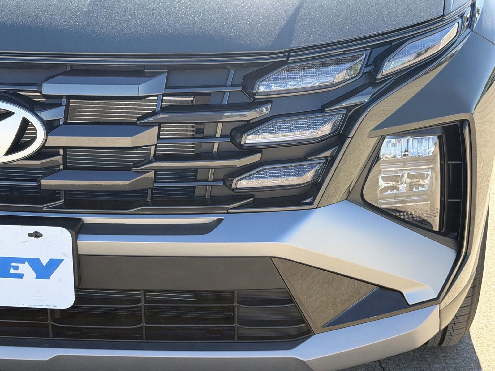 New 2026 Hyundai Tucson SE image 8