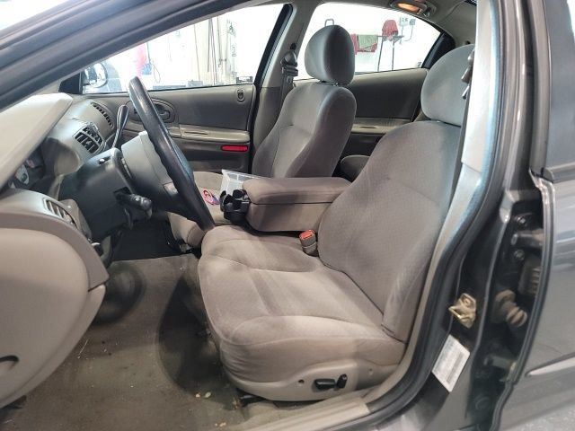 Used 2004 Dodge Intrepid SE FWD image 9