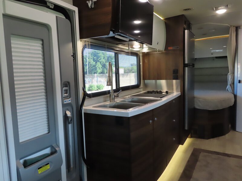 Used 2019 Mercedes-Benz Sprinter 170 image 15