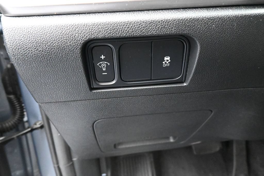 Used 2025 Kia Sorento S w/ Panoramic Sunroof Package FWD image 13