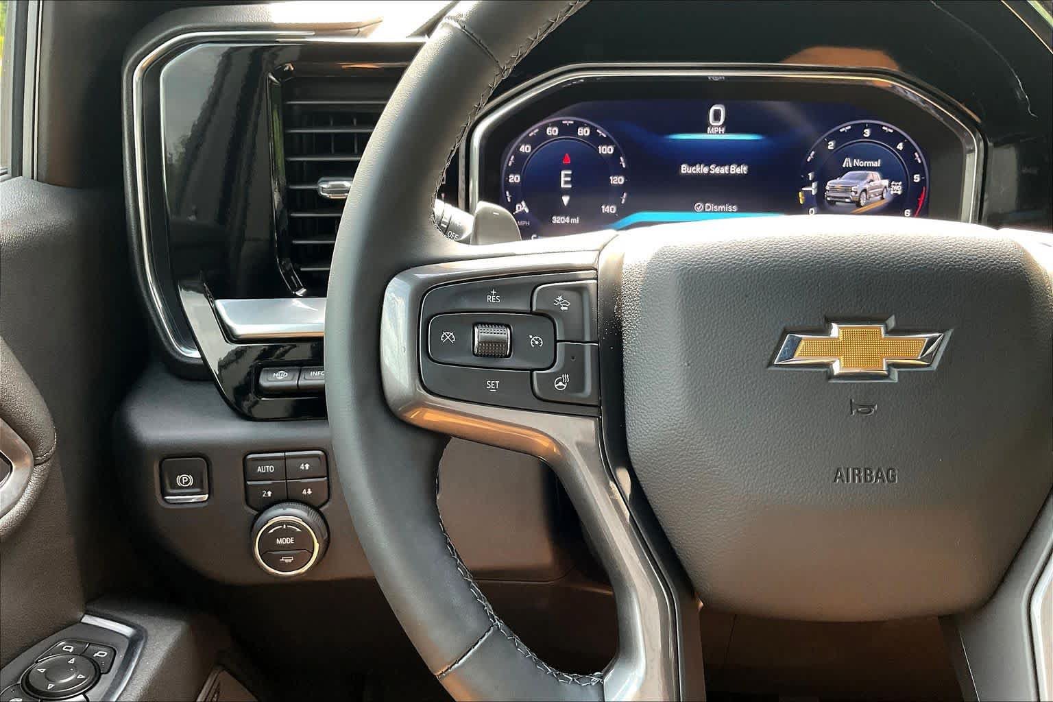 Used 2026 Chevrolet Silverado 1500 High Country w/ High Country Premium Package AWD/4WD image 46