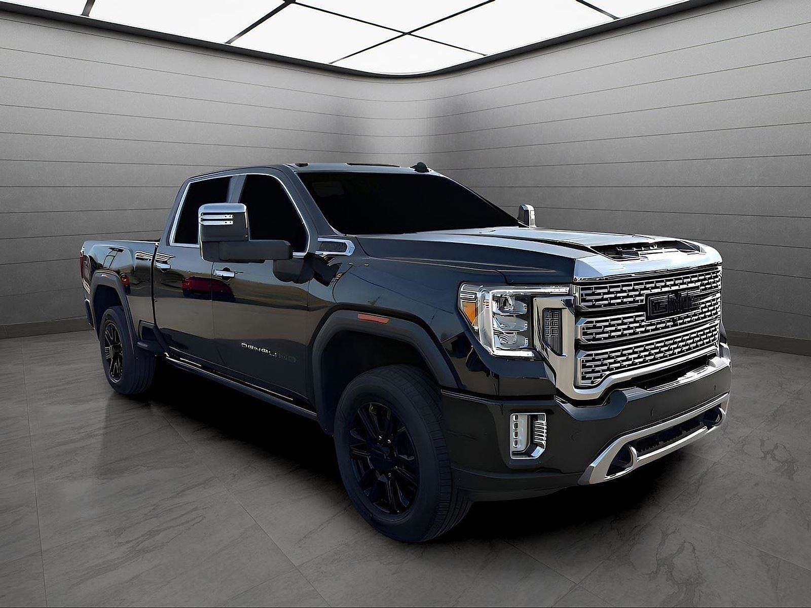 Used 2022 GMC Sierra 2500 Denali w/ Denali Black Diamond Edition image 2