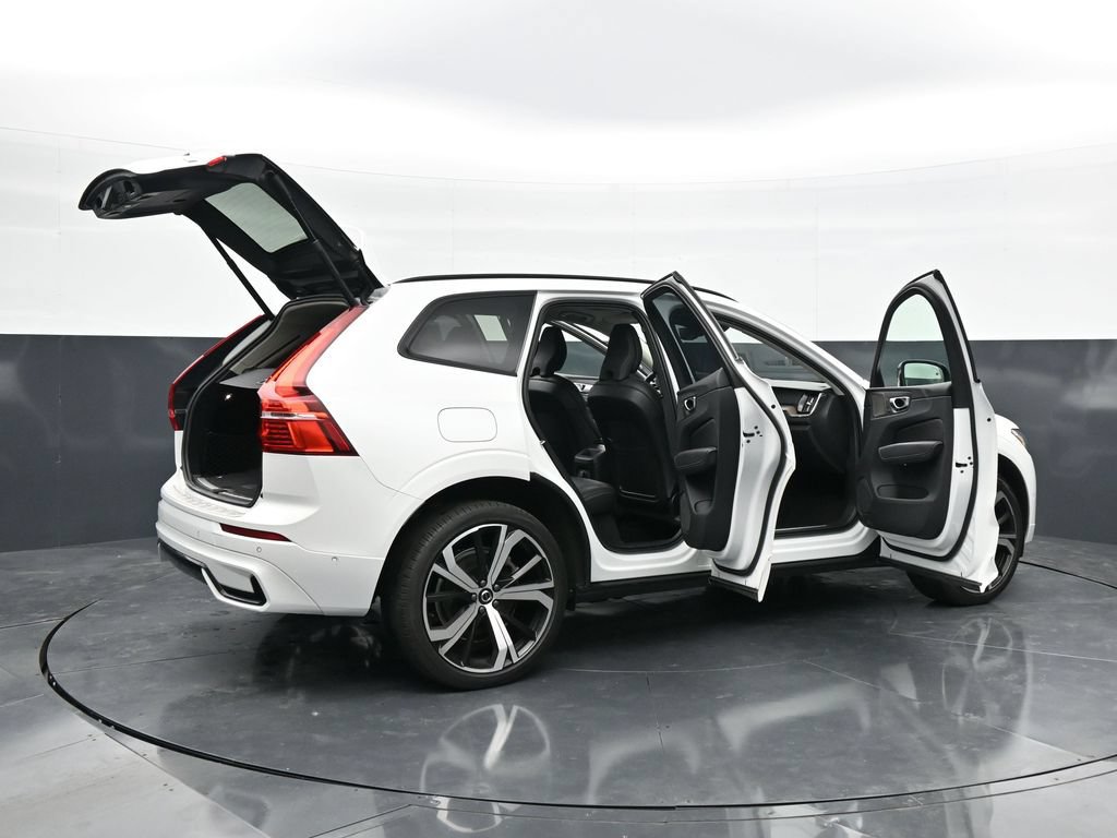Used 2024 Volvo XC60 T8 Ultimate w/ Climate Package AWD/4WD image 50