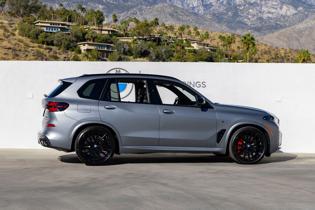 New 2026 BMW X5 M60i image 5