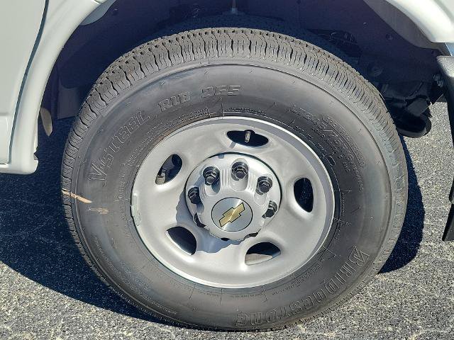 New 2025 Chevrolet Express 2500 Extended w/ Driver Convenience Package RWD image 12