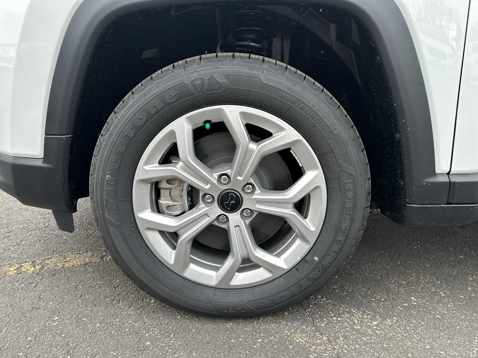 New 2026 Jeep Compass Latitude image 17