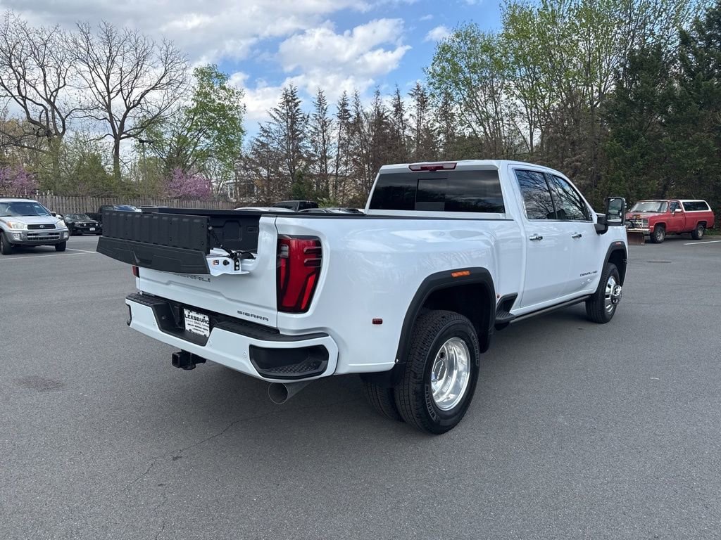 New 2026 GMC Sierra 3500 Denali Ultimate AWD/4WD image 61