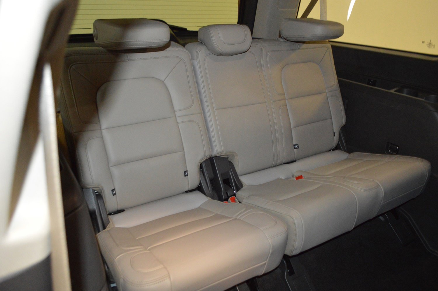 Used 2023 Lincoln Navigator L Reserve image 13