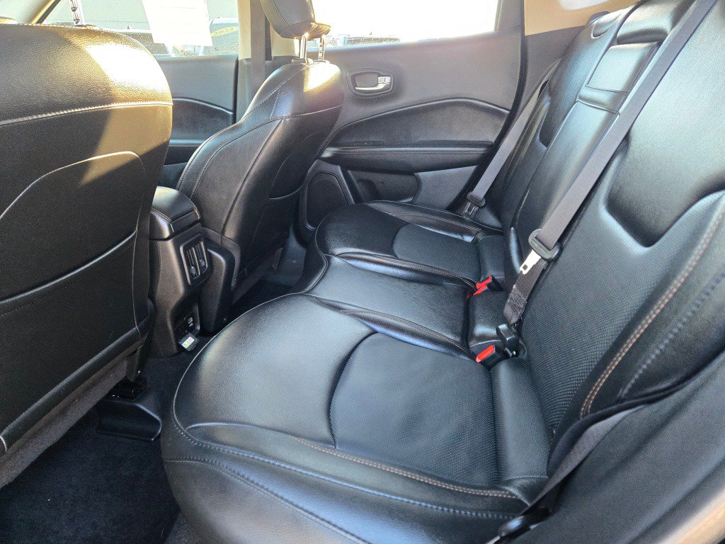 Used 2019 Jeep Compass Limited w/ Safety & Security Group AWD/4WD image 15