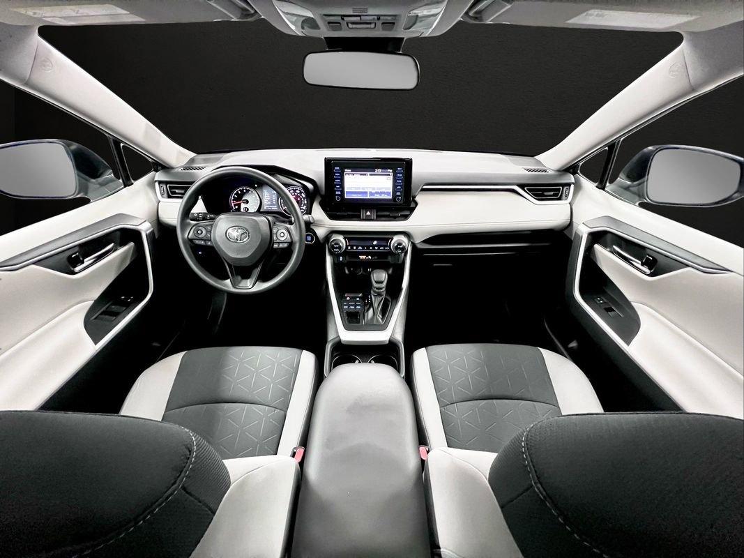 Used 2019 Toyota RAV4 XLE w/ All Weather Liner Package AWD/4WD image 15