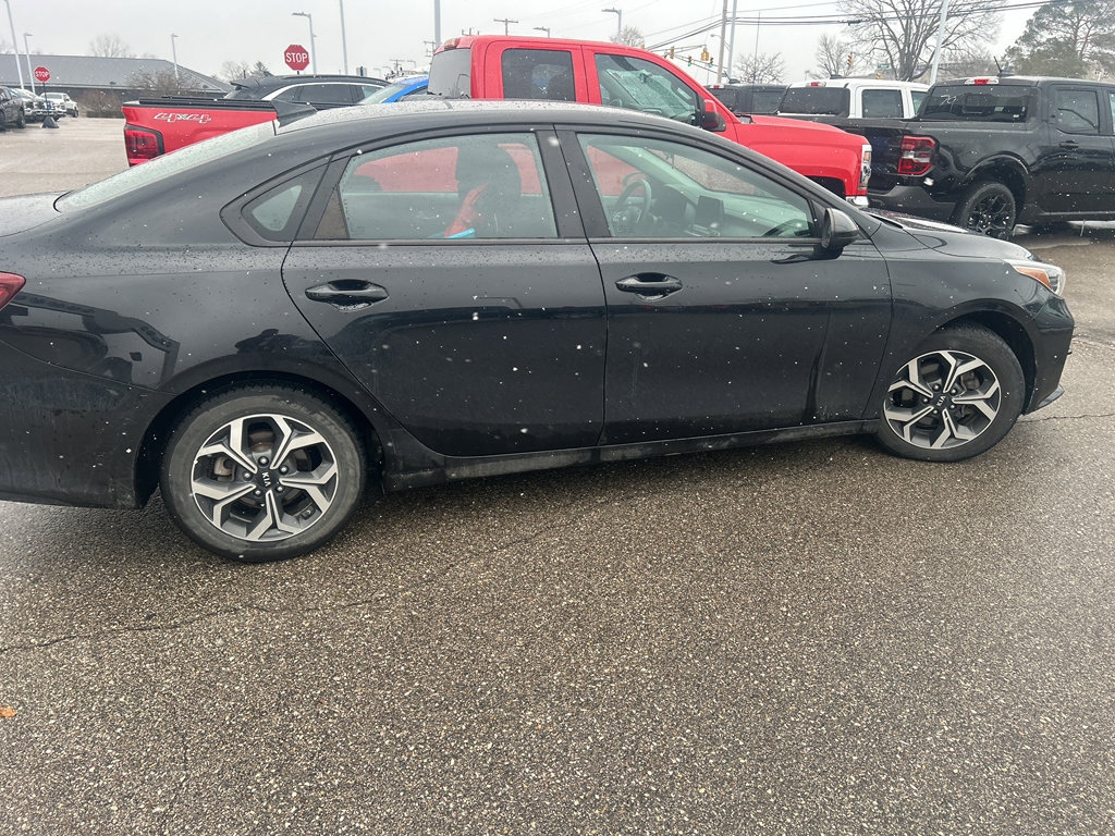 Used 2020 Kia Forte LXS image 10