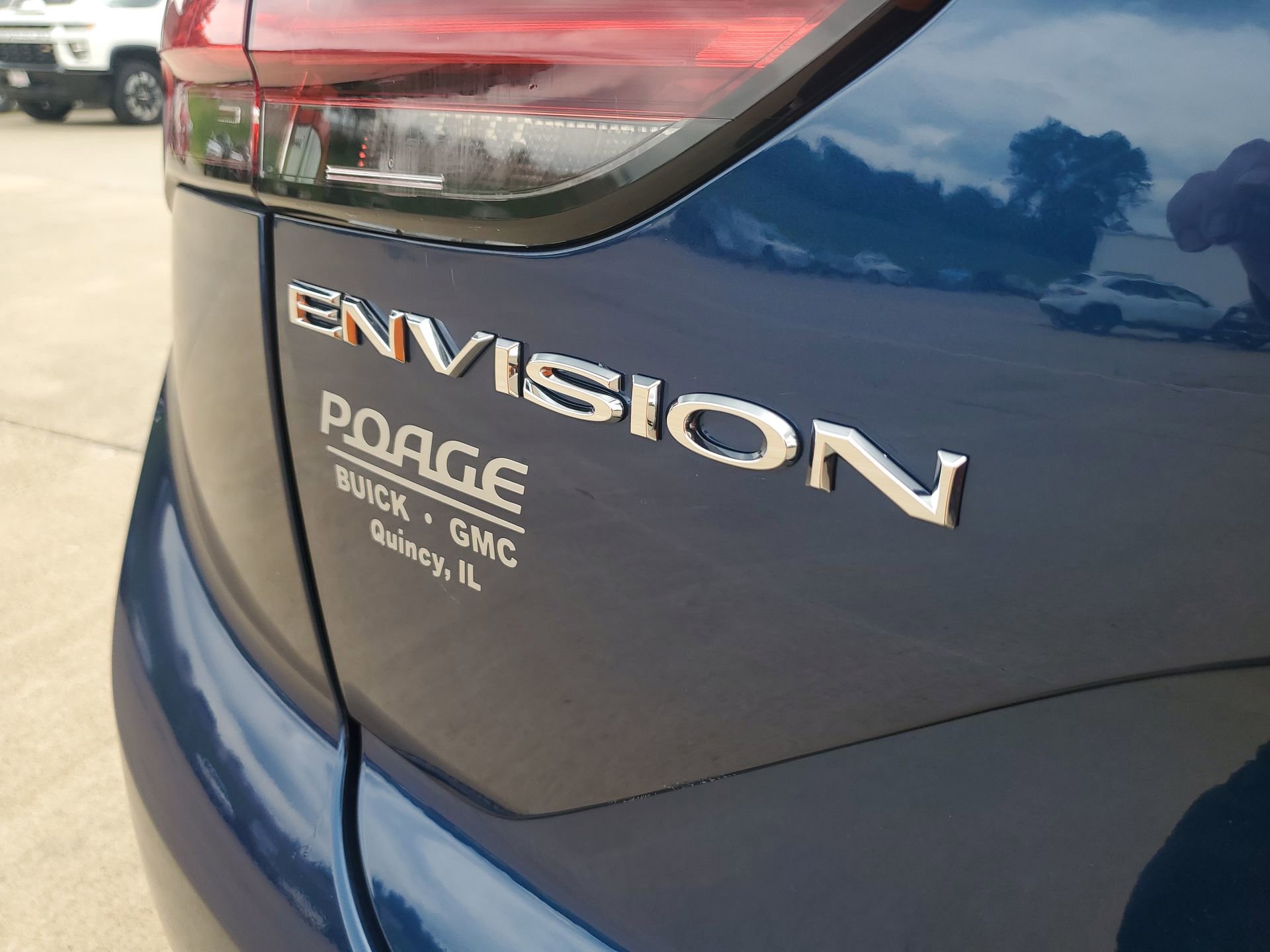 Used 2022 Buick Envision Preferred FWD image 37